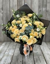 Букет цветов из:  Розы и Лизиантусы #REPLACE_PRED# Мокшане