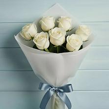 Букет 7 Белых роз Эдлесс Лав в Мокшане