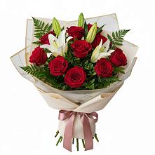 Букет цветов из:  Лилии и Розы в Мокшане