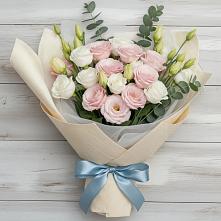 Букет цветов из:  Лизиантусы в Мокшане