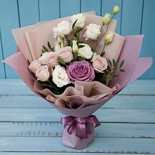 Букет цветов из:  Розы и Лизиантусы #REPLACE_PRED# Мокшане