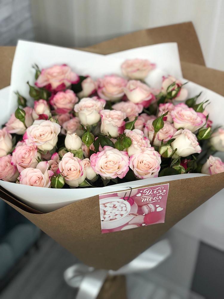 Букет цветов из: Розы в Мокшане