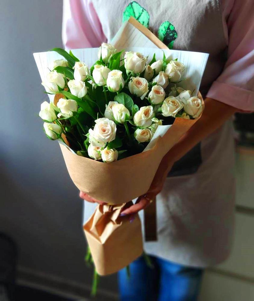 Букет цветов из: Розы в Мокшане