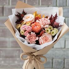 Букет цветов из:  Гвоздики, Хризантемы и Розы в Мокшане