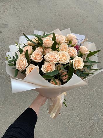 Букет Кремовые розы Латте в Мокшане