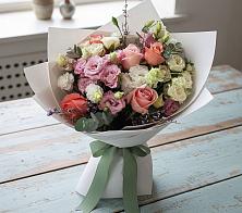 Букет цветов из:  Розы, Лизиантусы и Гвоздики #REPLACE_PRED# Мокшане