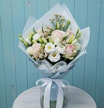Букет цветов из:  Розы и Лизиантусы #REPLACE_PRED# Мокшане