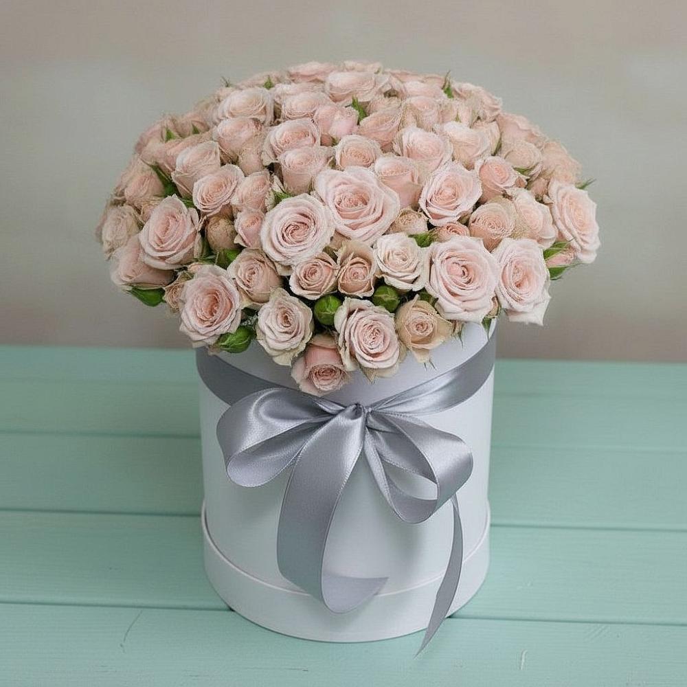 Цветочная композиция из Розы в шляпной коробке в Мокшане